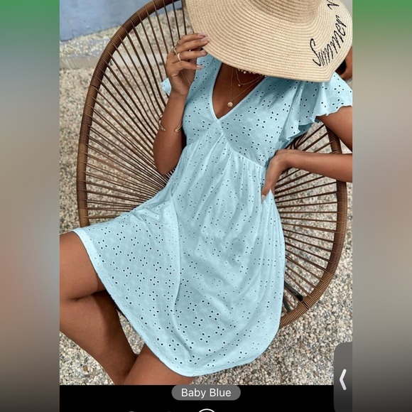 SHEIN Frenchy Butterfly Sleeve V Neck Schiffy Dress size XS NWT - Picture 4 of 13